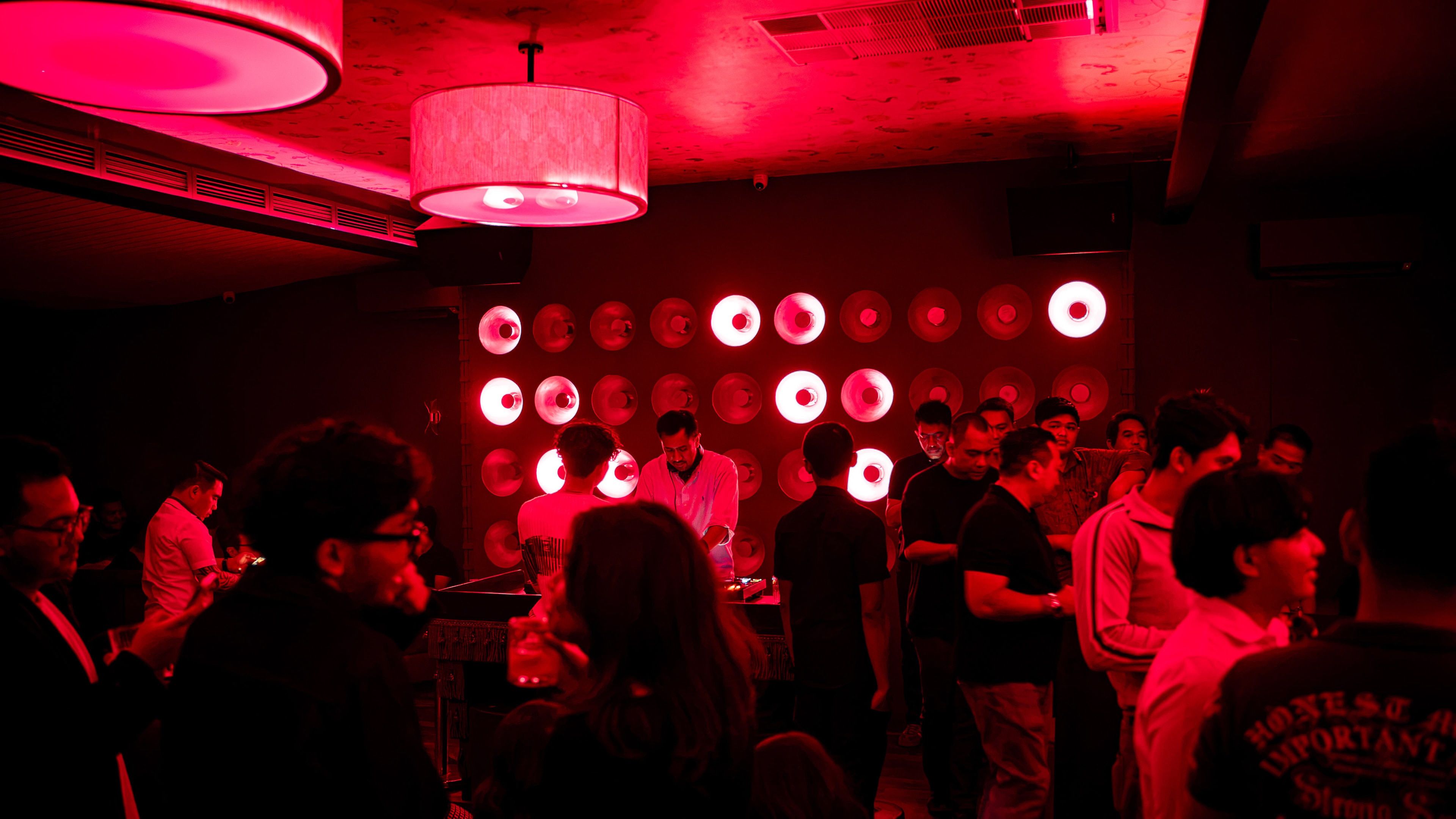 Sloane Clubroom skyline DJ session