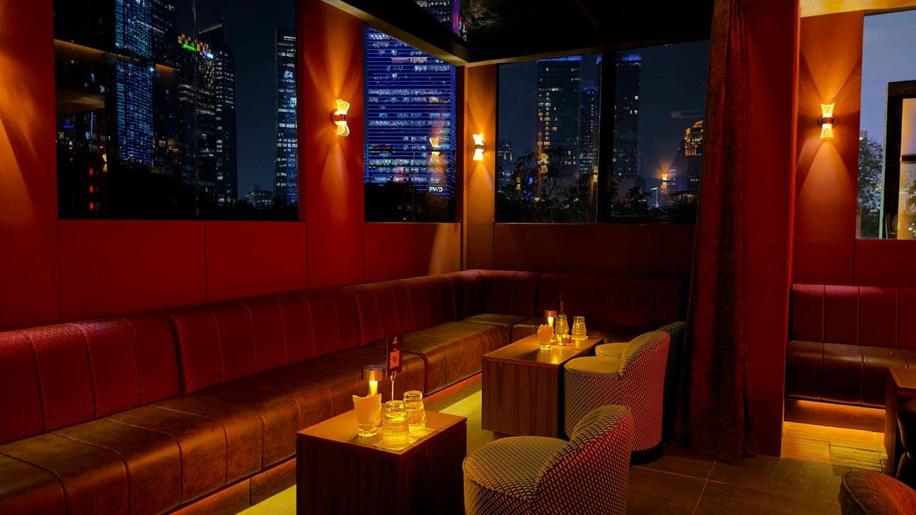 Sloane Clubroom